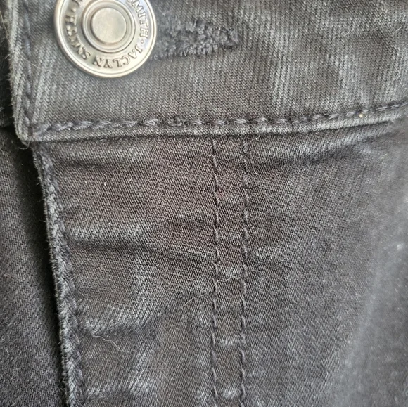 Jaclyn Smith Spencer skinny black jeans - Picture 2 of 6